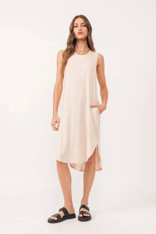 Savings Galore Sheridan Dress