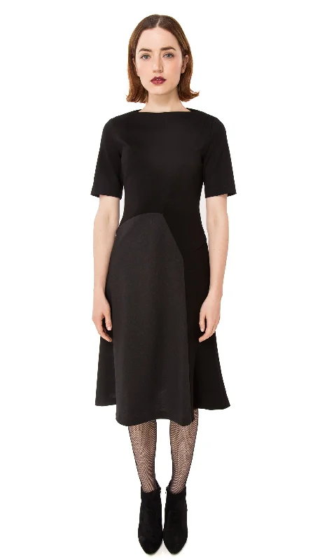 Savings Bonanza Elizabeth Fabric Block Dress