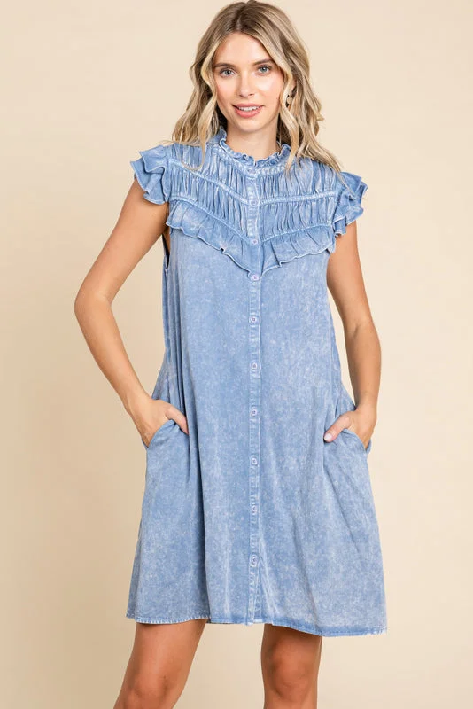YEAR-End Clearance Jodifl Soft Denim Button Smocked Dress