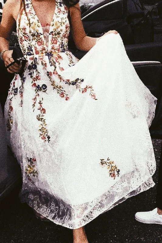 Exclusive Online Offer A Line V-neck Sleeveless Prom Dresses with Appliques  Party Dresses N1539