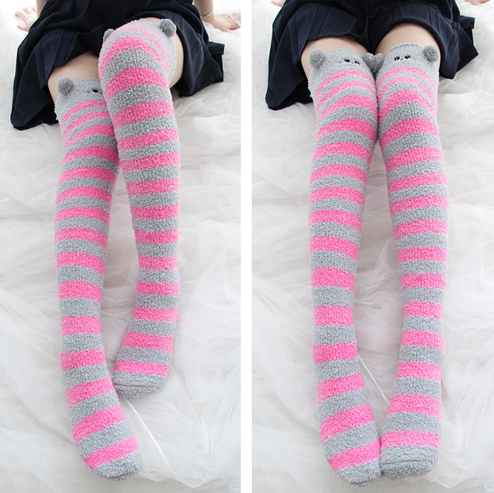gray pink