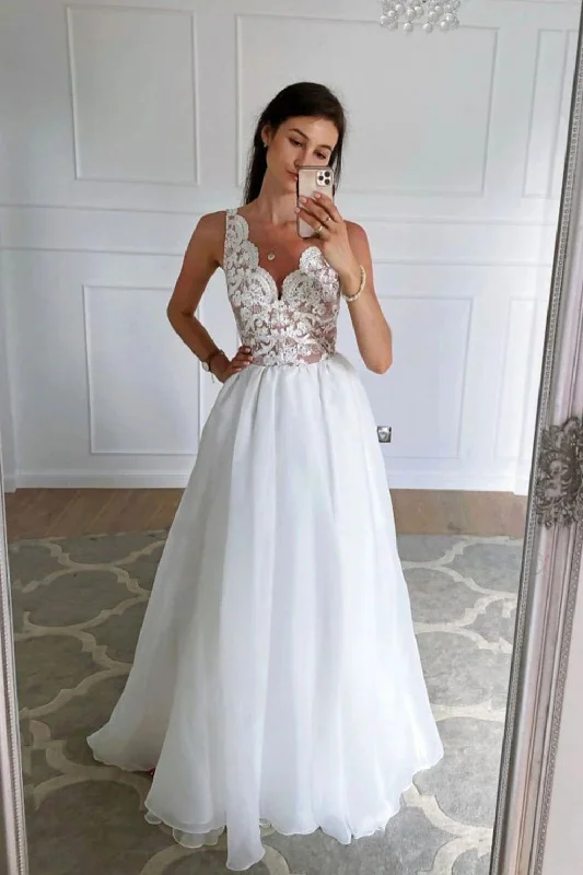Deal Dash Classic A Line V Neck White Bridal Dress with Appliques