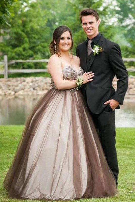 Price Reduction Ball Gown Sweetheart Sleeveless Beading Floor Length Tulle Plus Size Prom Dress N2232