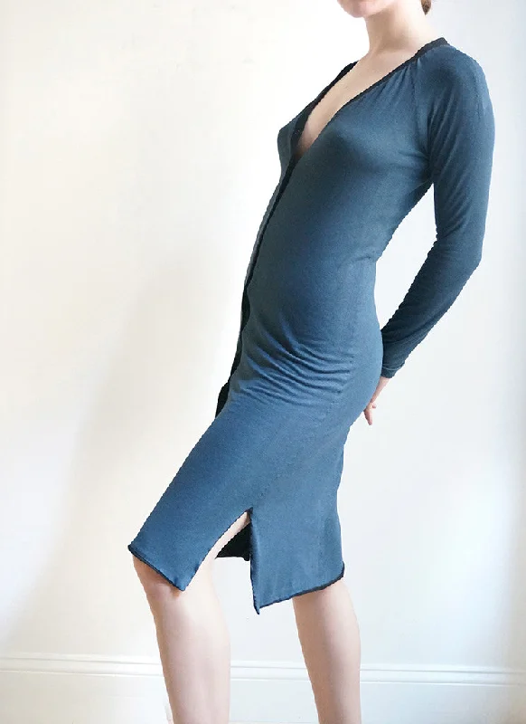 Closeout VERSA CARDIGAN DRESS (Blue/Black)