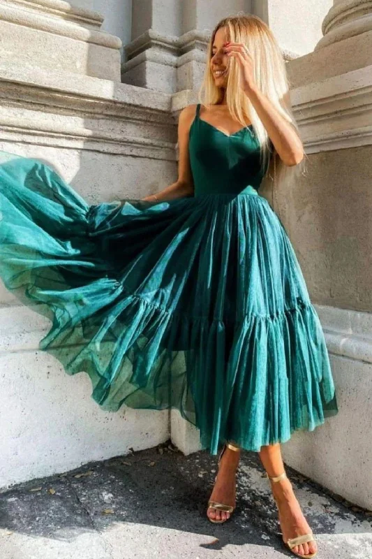 Today’s Special Charming A-line V-neck Spaghetti Straps Homecoming Dress