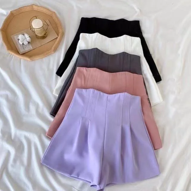 Can't Miss Seul Statement Shorts
