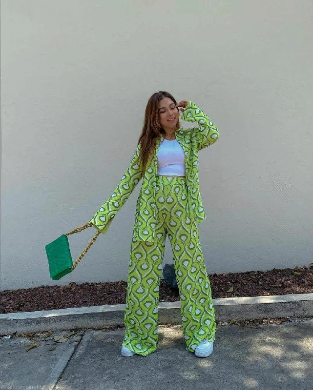 Exclusive Access Terra Abstract Coord Set