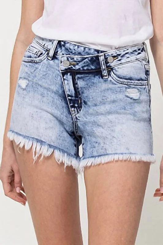 Warehouse Sale Mid Rise Shorts With Criss Cross Waistband In Holly