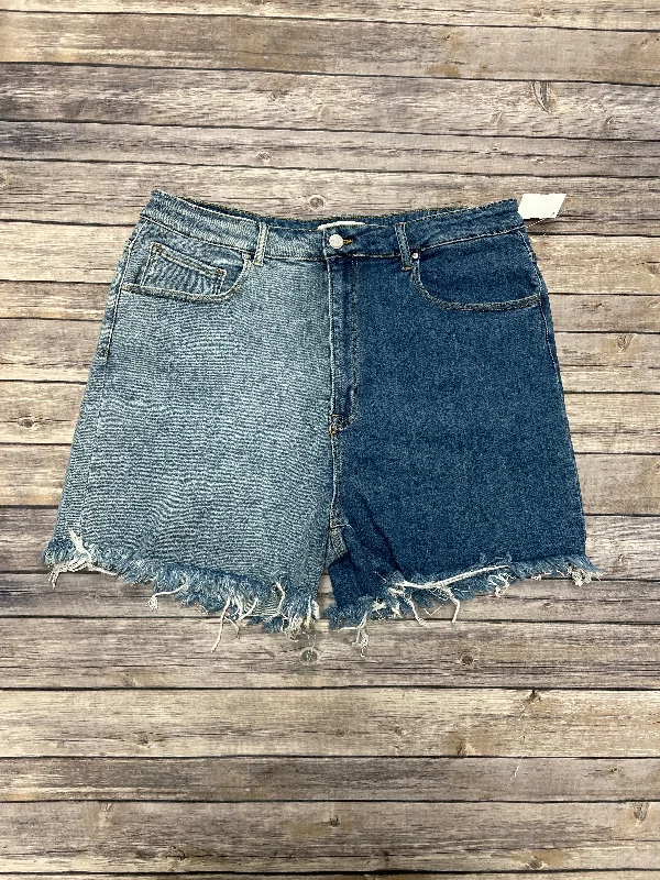 Markdown Madness Shorts By Risen In Blue Denim, Size: 3x
