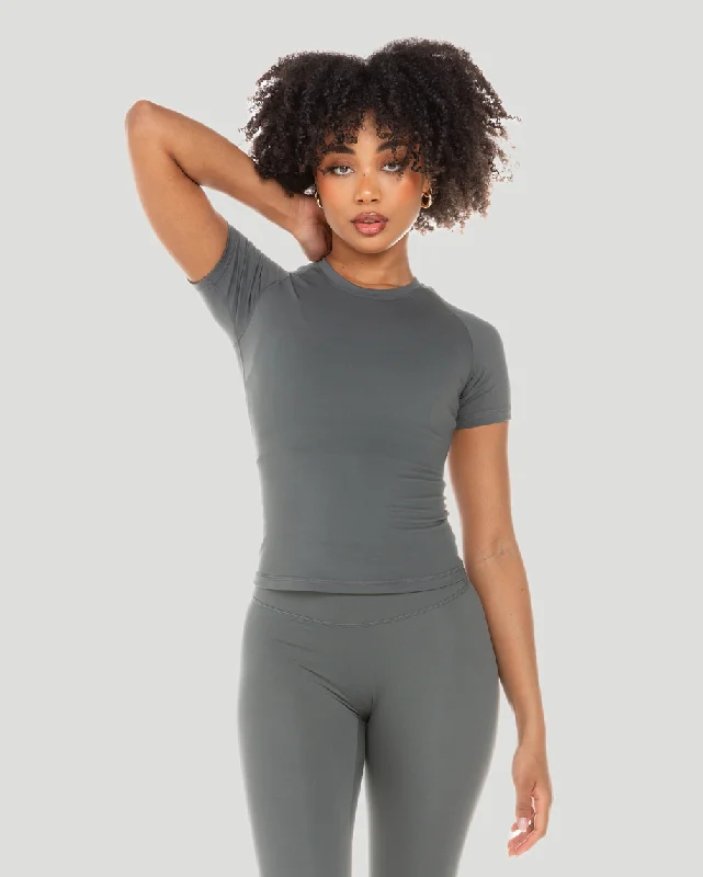 Deal Frenzy Aura Tee - Cloud Grey