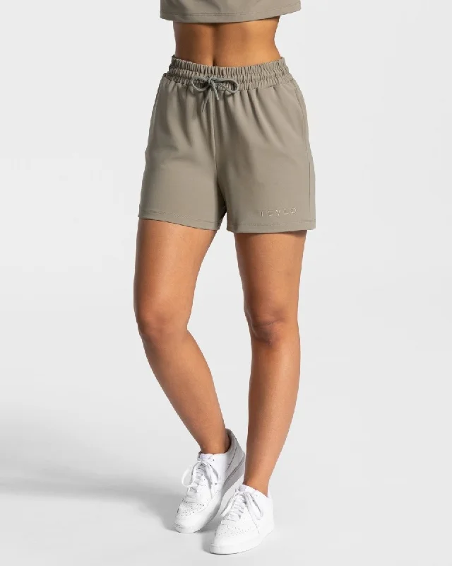Price Drop Alert Charming Oversized Short "Khaki"