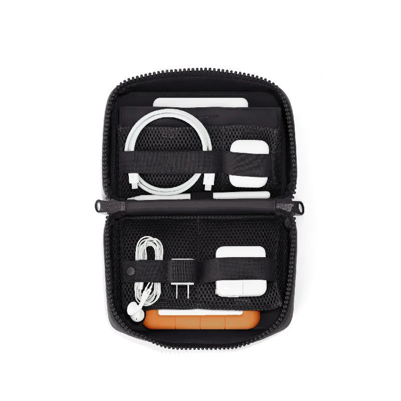 Year-End Sale Dagne Dover Arlo Tech Organizer Large