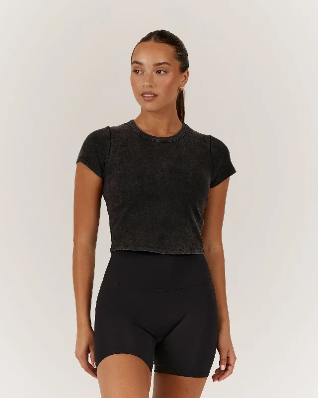 Major Savings EMERSON CROP TEE - BLACK