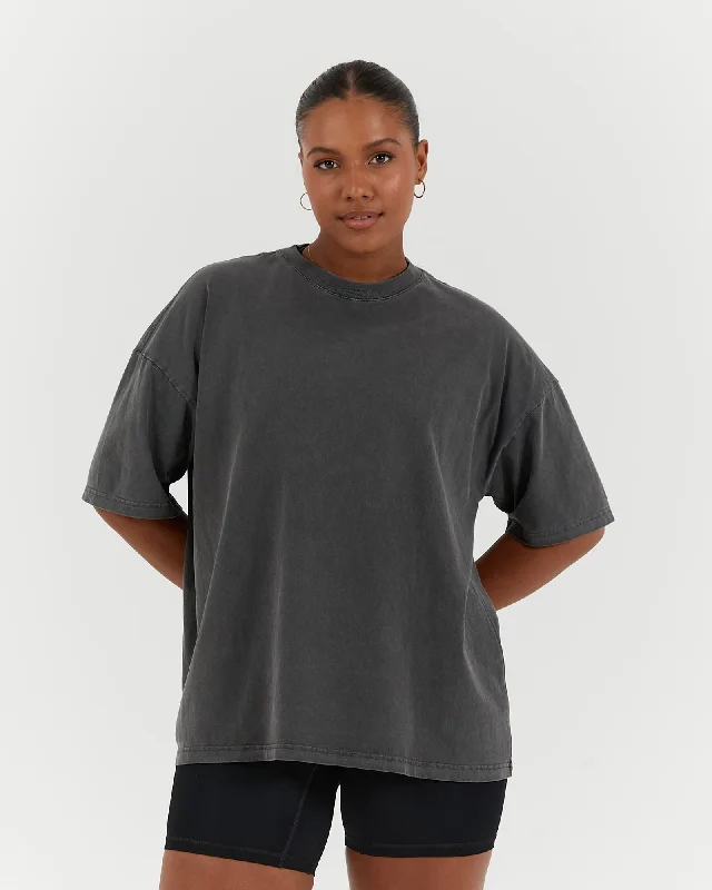 Deal Alert ESSENTIALS TEE - FADED ONYX