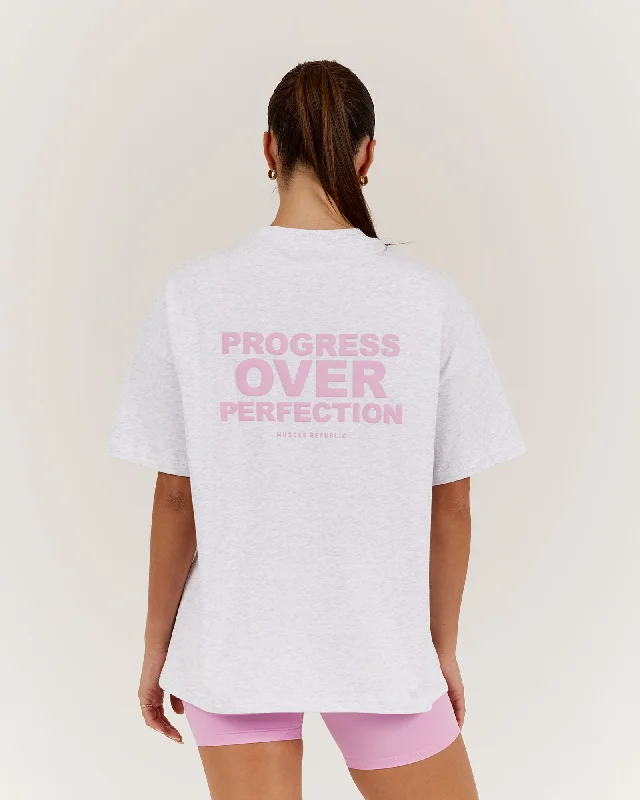 Exclusive Savings PROGRESS OVER PERFECTION TEE - SNOW GREY